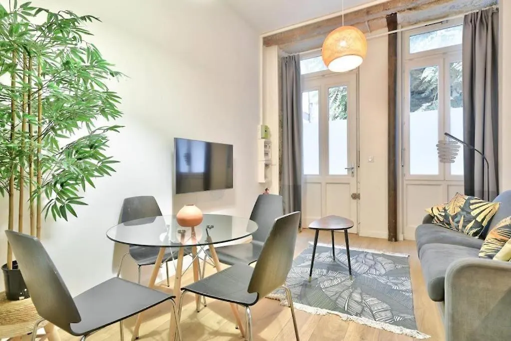 Royal Suite Spa Et Balneo Privatif Lyon Lejlighed